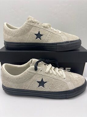 Converse • Men’s Sz 10 A04609C ONE STAR PRO OX EGRET/EGRET/BLACK Sneakers